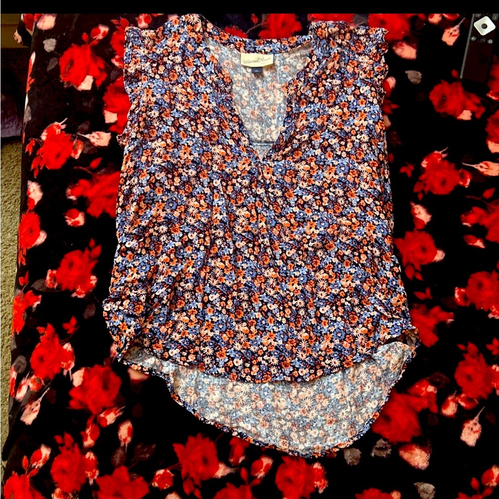 Floral tank